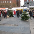 Waar normaal gesproken de grootste markt van Rotterdam staat, wordt ook dit jaar een kerstmarkt georganiseerd. Als je het niet al was, is deze markt vooral een leuke manier om […]